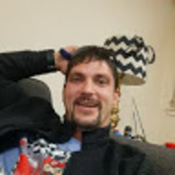 Meet your Posher, Devon - Picture 1 of 1